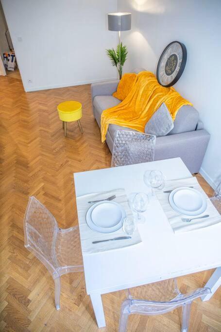Grand 2 Pieces Balcon Parking Porte Paris オーベルヴィリエ エクステリア 写真